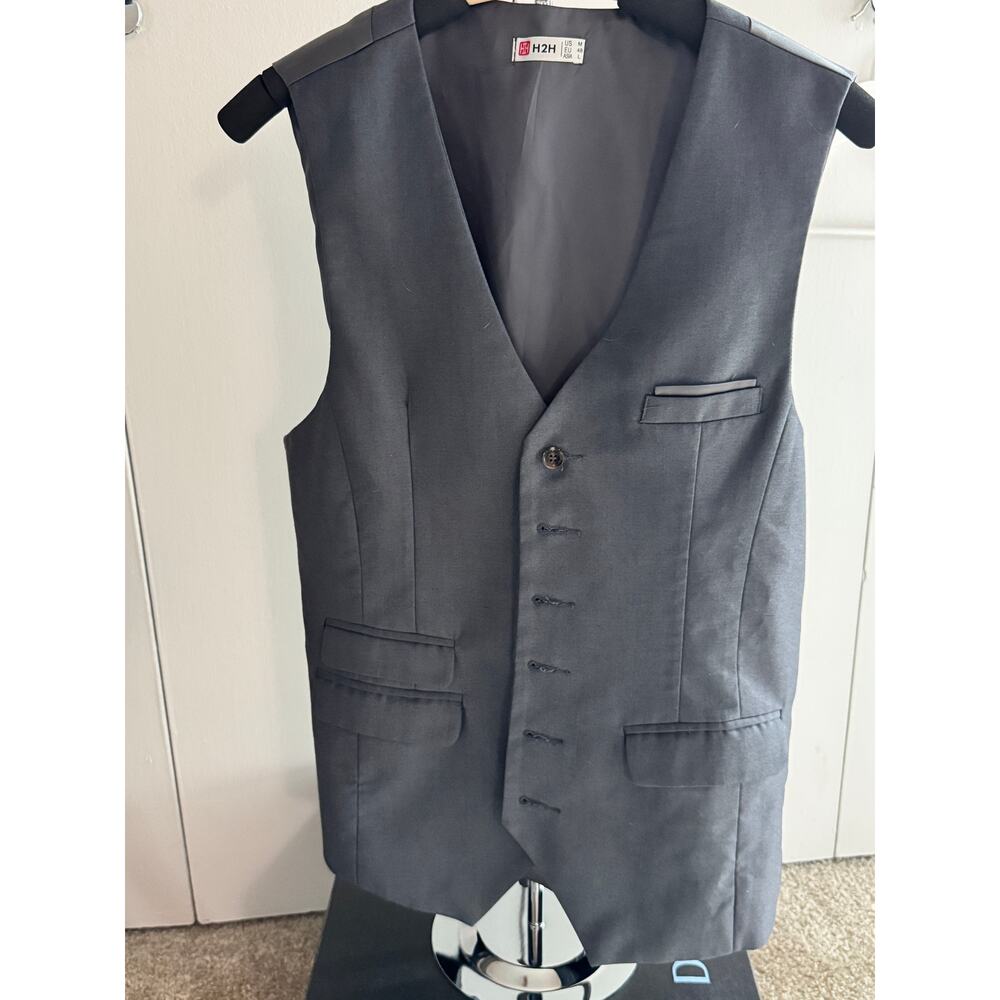 Men's Gray Slim Fit Button Down Vest - Size Medium
